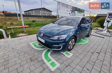 Хэтчбек Volkswagen e-Golf 2017 в Виноградове