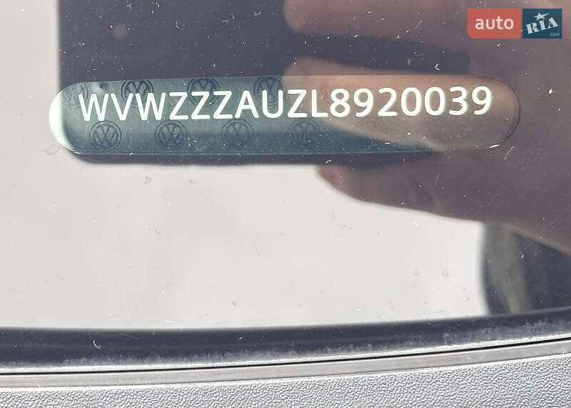 Хэтчбек Volkswagen e-Golf 2020 в Вознесенске