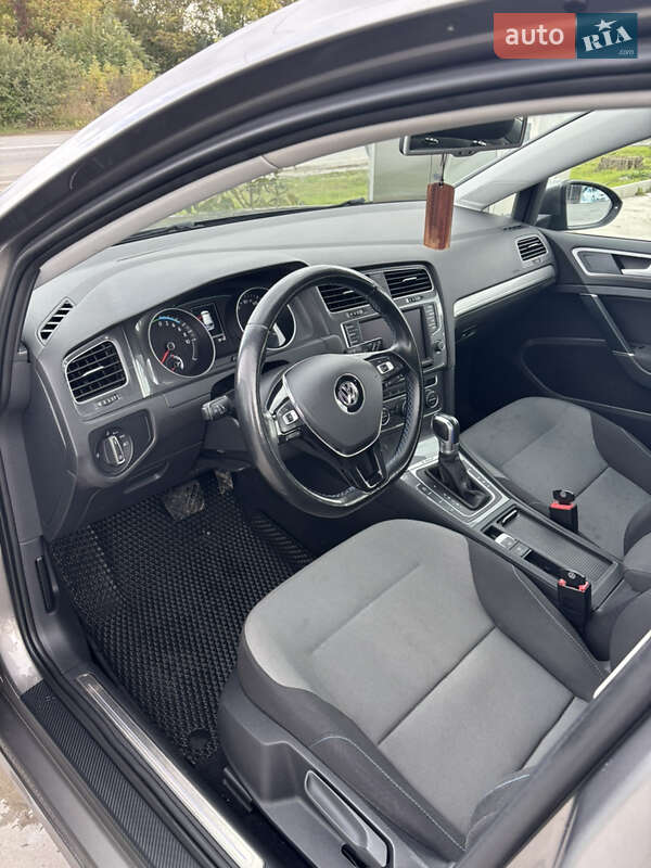 Хетчбек Volkswagen e-Golf 2014 в Кам'янець-Подільському