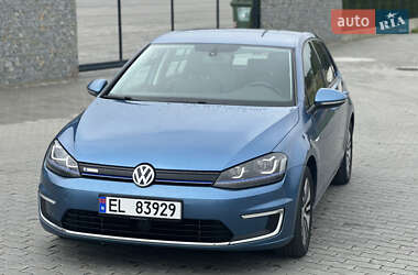 Хэтчбек Volkswagen e-Golf 2016 в Львове Хэтчбек Volkswagen e-Golf 2016 в Львове