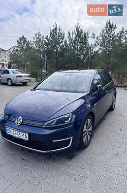 Хэтчбек Volkswagen e-Golf 2015 в Ровно