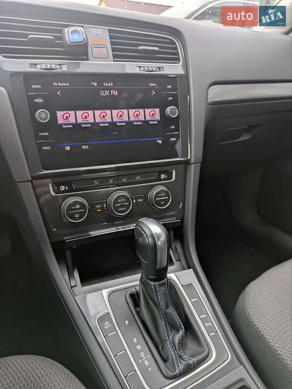 Хетчбек Volkswagen e-Golf 2020 в Львові