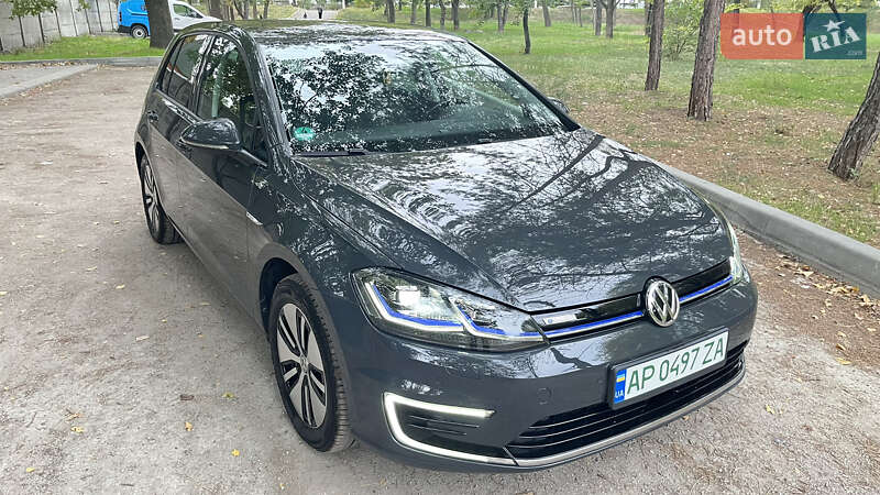 Хэтчбек Volkswagen e-Golf 2020 в Запорожье