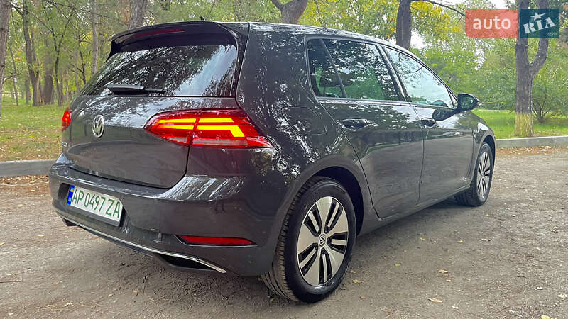 Хэтчбек Volkswagen e-Golf 2020 в Запорожье