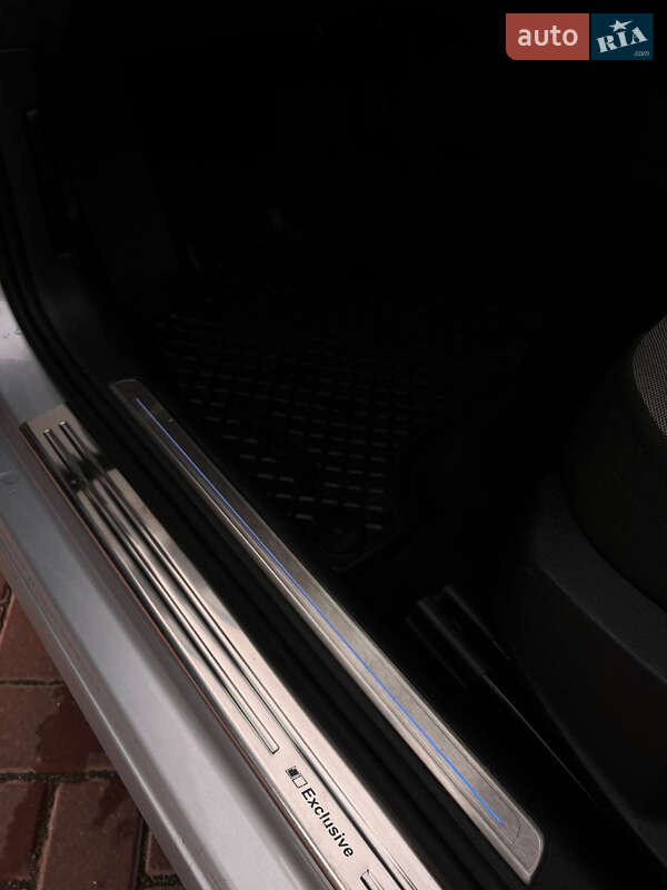 Хэтчбек Volkswagen e-Golf 2015 в Ровно