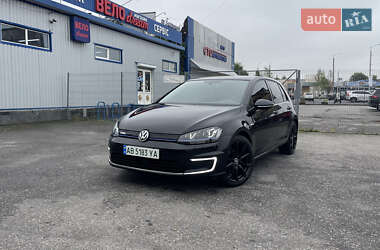 Хэтчбек Volkswagen e-Golf 2016 в Виннице