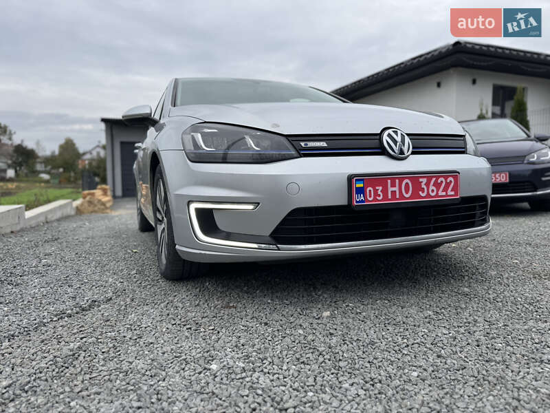 Хетчбек Volkswagen e-Golf 2015 в Рівному фото 6 Хетчбек Volkswagen e-Golf 2015 в Рівному