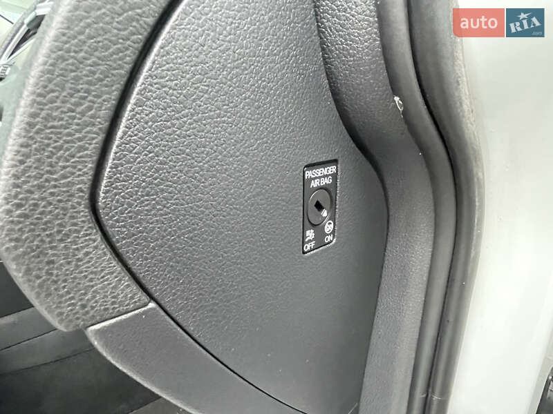 Хетчбек Volkswagen e-Golf 2014 в Львові