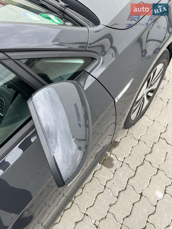 Хэтчбек Volkswagen e-Golf 2020 в Львове фото 23 Хэтчбек Volkswagen e-Golf 2020 в Львове