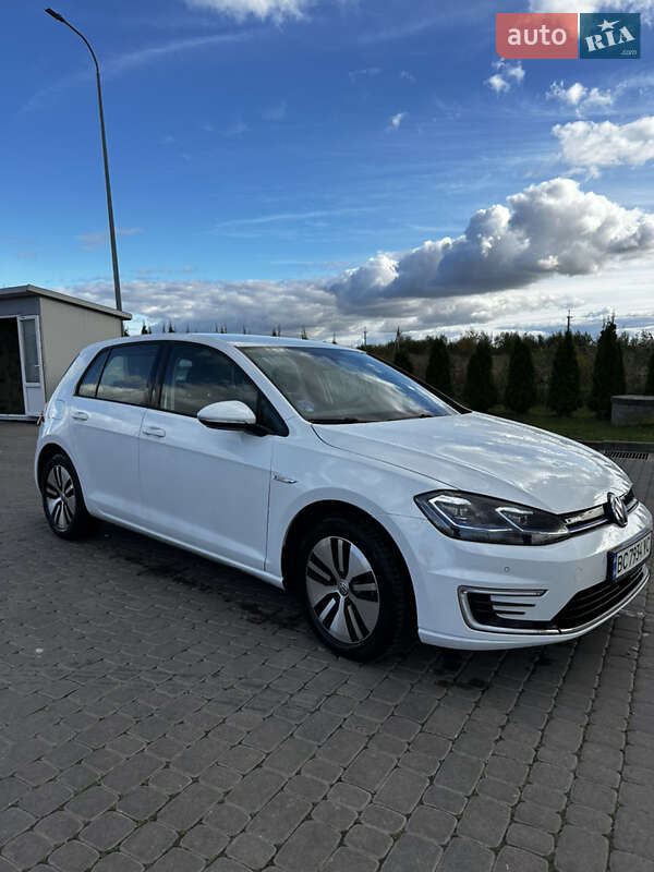 Хэтчбек Volkswagen e-Golf 2020 в Львове
