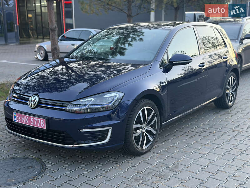 Хэтчбек Volkswagen e-Golf 2019 в Ровно