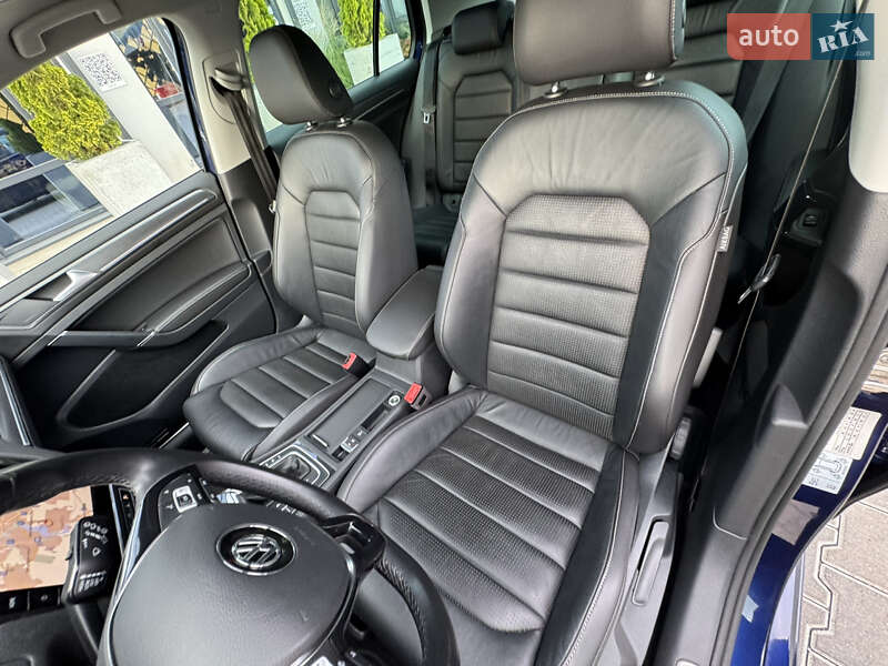 Хэтчбек Volkswagen e-Golf 2019 в Ровно