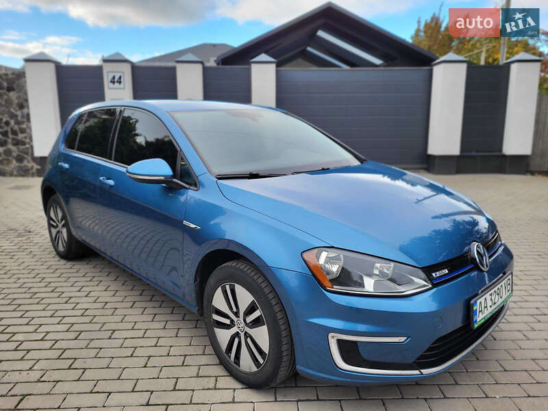 Volkswagen e-Golf 2016