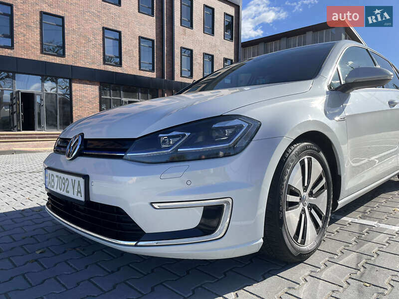 Volkswagen e-Golf 2017 Volkswagen e-Golf 2017