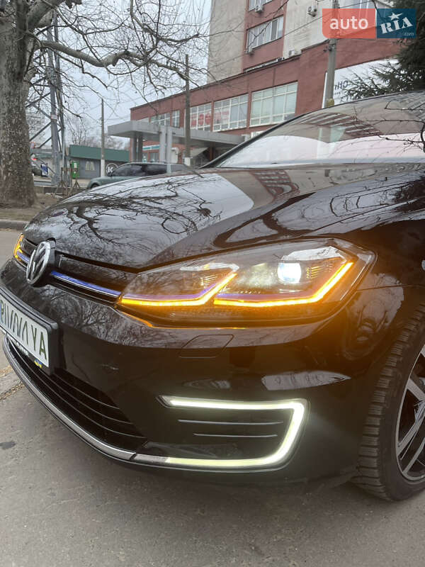 Хэтчбек Volkswagen e-Golf 2019 в Одессе