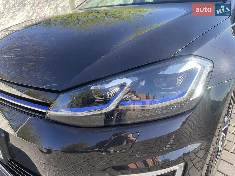 Хэтчбек Volkswagen e-Golf 2019 в Одессе