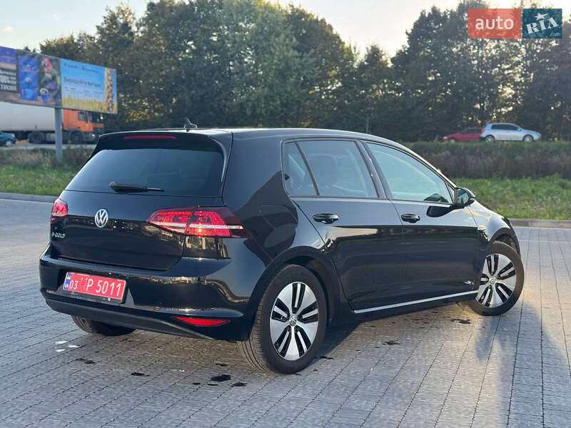 Хэтчбек Volkswagen e-Golf 2016 в Львове