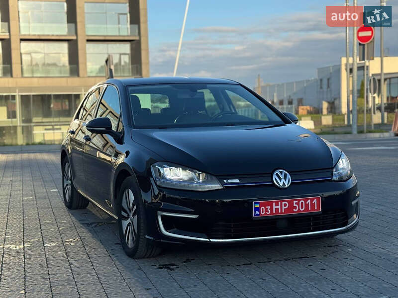 Хэтчбек Volkswagen e-Golf 2016 в Львове