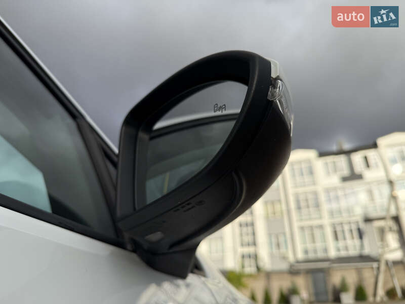 Хетчбек Volkswagen e-Golf 2018 в Рівному