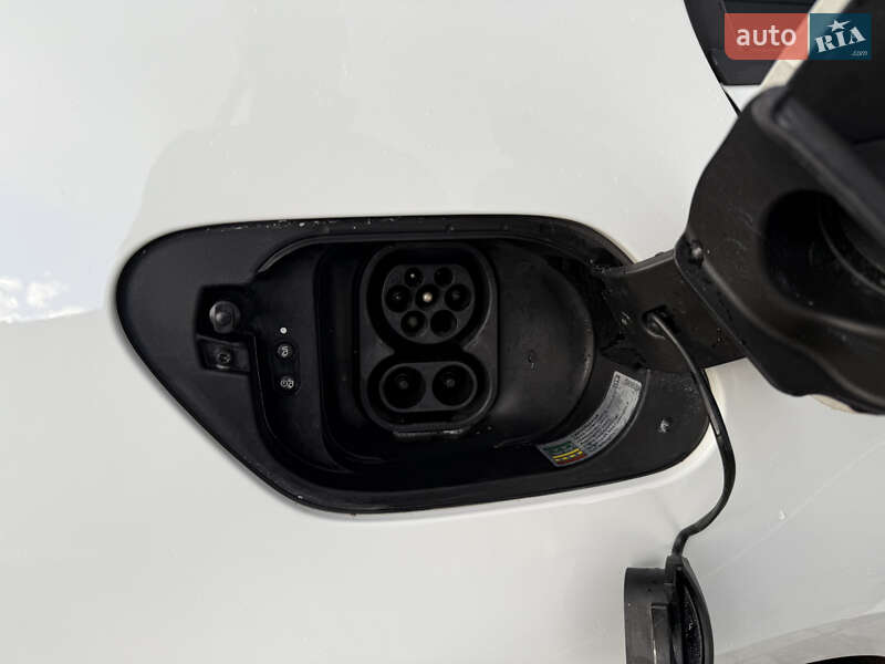 Хетчбек Volkswagen e-Golf 2018 в Рівному