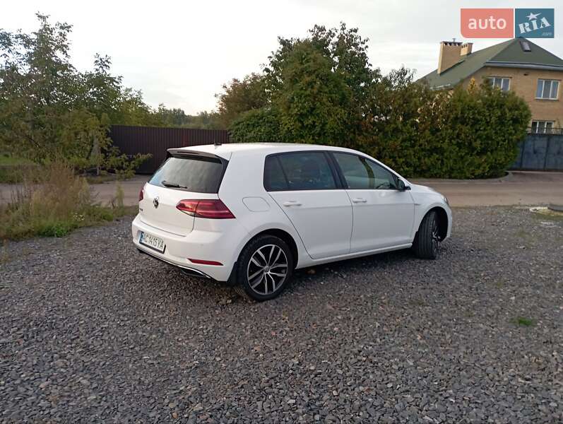 Хэтчбек Volkswagen e-Golf 2018 в Луцке