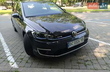 Хэтчбек Volkswagen e-Golf 2020 в Львове