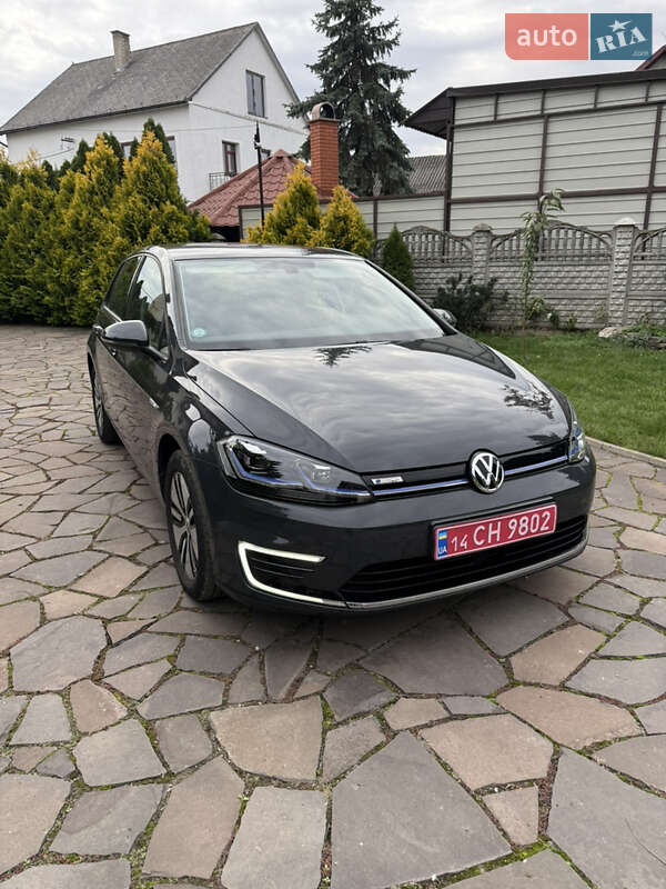 Хэтчбек Volkswagen e-Golf 2020 в Мукачево