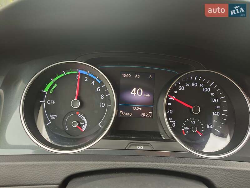 Хетчбек Volkswagen e-Golf 2017 в Луцьку