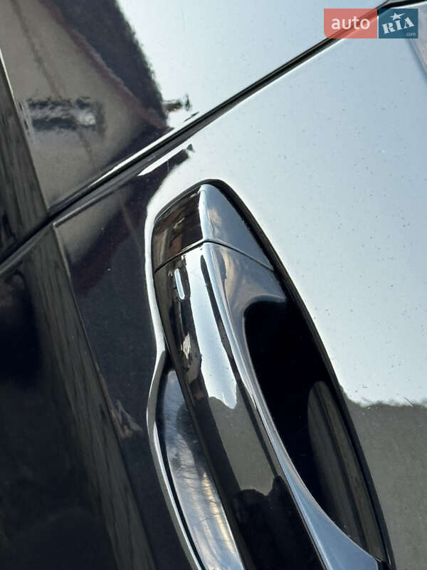 Хэтчбек Volkswagen e-Golf 2016 в Дрогобыче фото 13 Хэтчбек Volkswagen e-Golf 2016 в Дрогобыче