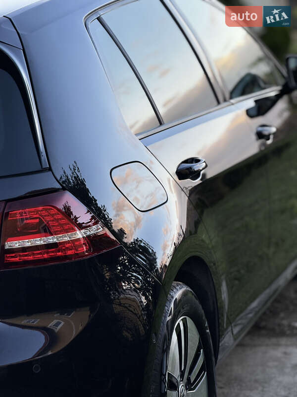 Хэтчбек Volkswagen e-Golf 2016 в Дрогобыче фото 32 Хэтчбек Volkswagen e-Golf 2016 в Дрогобыче
