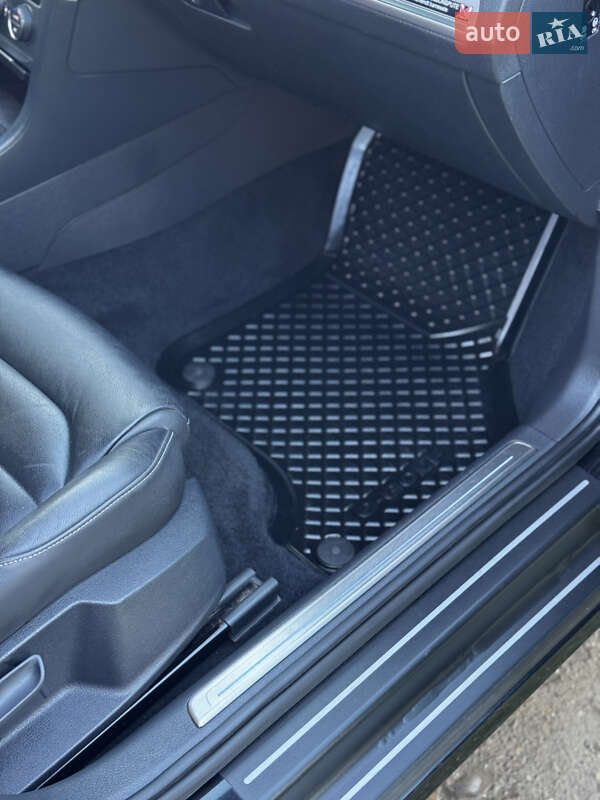 Хэтчбек Volkswagen e-Golf 2016 в Дрогобыче фото 59 Хэтчбек Volkswagen e-Golf 2016 в Дрогобыче