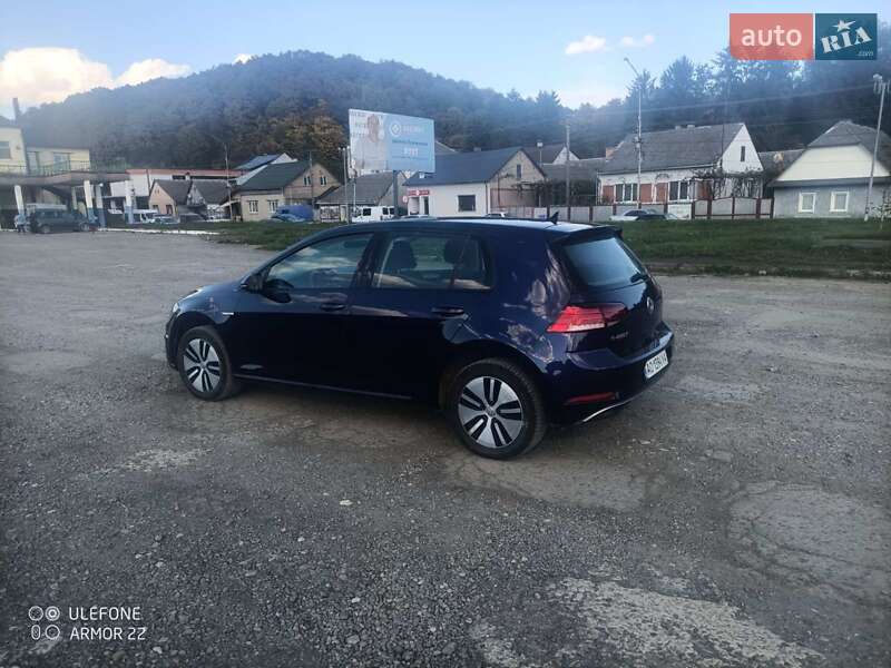 Хэтчбек Volkswagen e-Golf 2019 в Хусте