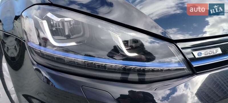 Хэтчбек Volkswagen e-Golf 2016 в Дублянах