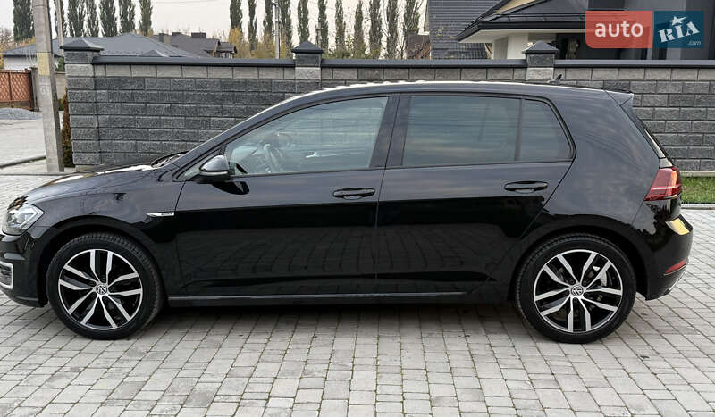 Хэтчбек Volkswagen e-Golf 2020 в Ровно