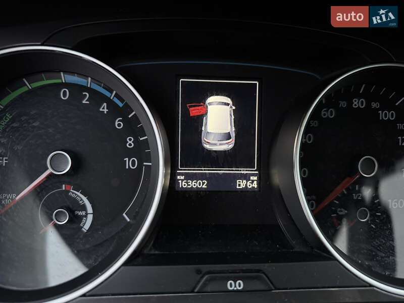 Хетчбек Volkswagen e-Golf 2014 в Рівному