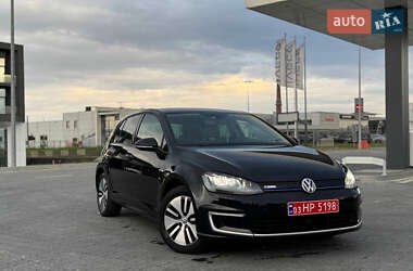 Хетчбек Volkswagen e-Golf 2015 в Львові