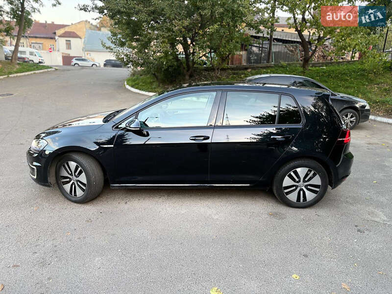Хетчбек Volkswagen e-Golf 2016 в Львові