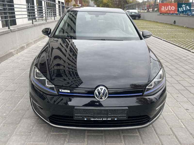Хэтчбек Volkswagen e-Golf 2016 в Ровно