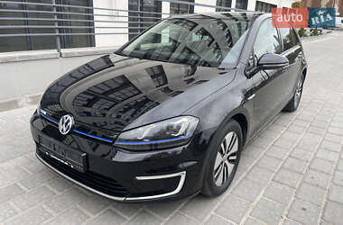 Хэтчбек Volkswagen e-Golf 2016 в Ровно