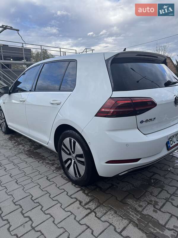 Хэтчбек Volkswagen e-Golf 2019 в Львове