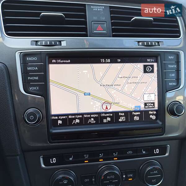 Хетчбек Volkswagen e-Golf 2015 в Старокостянтинові фото 124 Хетчбек Volkswagen e-Golf 2015 в Старокостянтинові