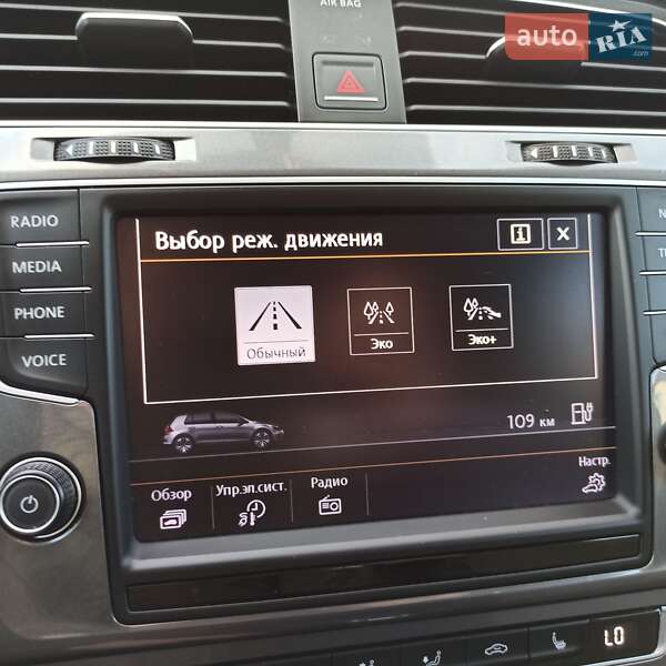 Хетчбек Volkswagen e-Golf 2015 в Старокостянтинові фото 131 Хетчбек Volkswagen e-Golf 2015 в Старокостянтинові