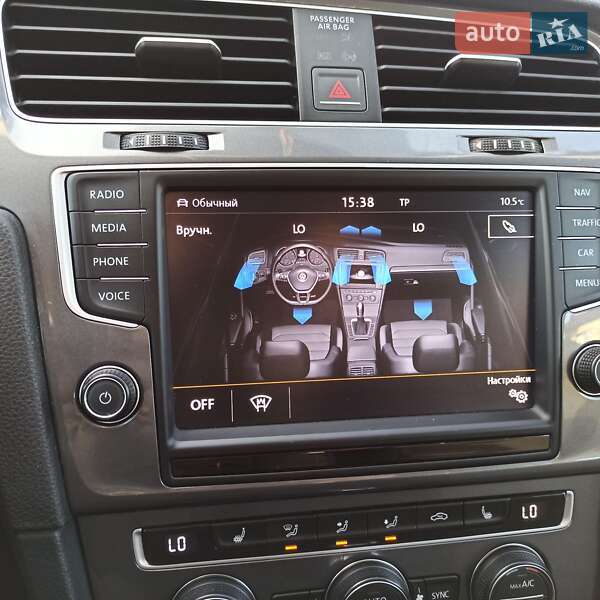 Хетчбек Volkswagen e-Golf 2015 в Старокостянтинові фото 133 Хетчбек Volkswagen e-Golf 2015 в Старокостянтинові