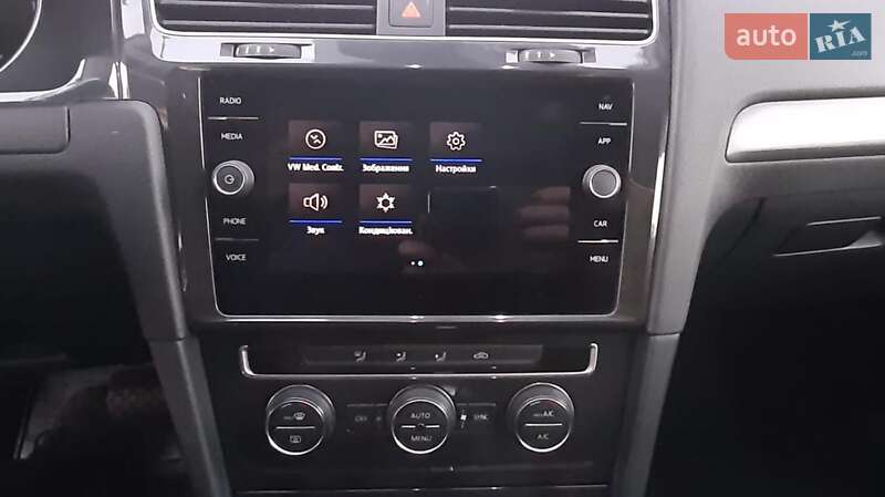 Хетчбек Volkswagen e-Golf 2020 в Львові фото 20 Хетчбек Volkswagen e-Golf 2020 в Львові