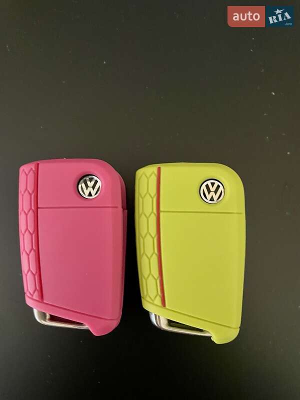 Хетчбек Volkswagen e-Golf 2016 в Одесі