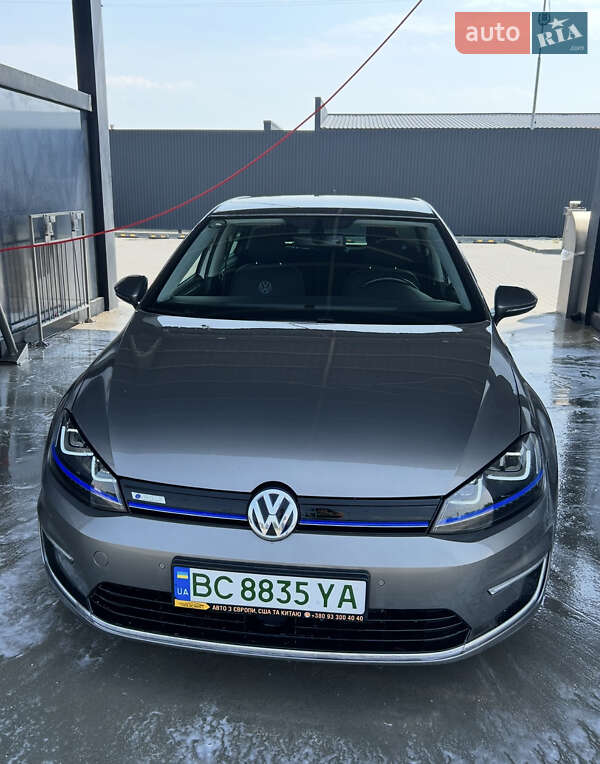 Volkswagen e-Golf 2015 Volkswagen e-Golf 2015