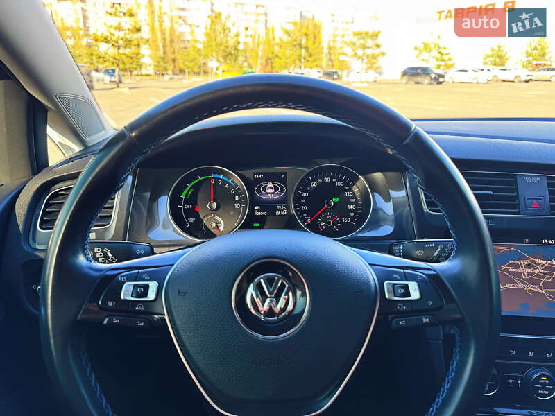 Хетчбек Volkswagen e-Golf 2018 в Миколаєві