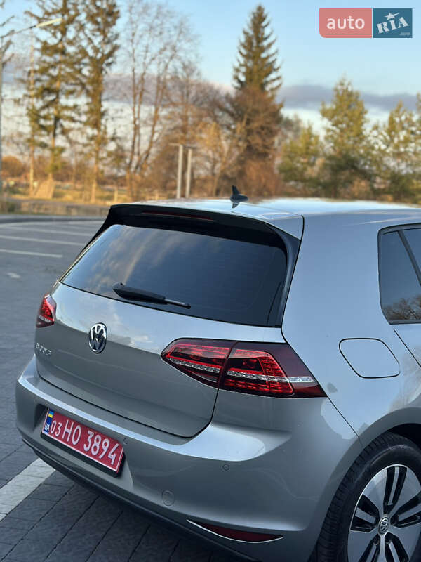 Хэтчбек Volkswagen e-Golf 2016 в Самборе фото 7 Хэтчбек Volkswagen e-Golf 2016 в Самборе