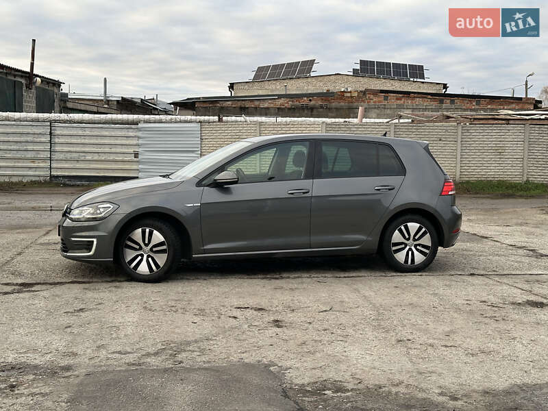 Хэтчбек Volkswagen e-Golf 2019 в Харькове