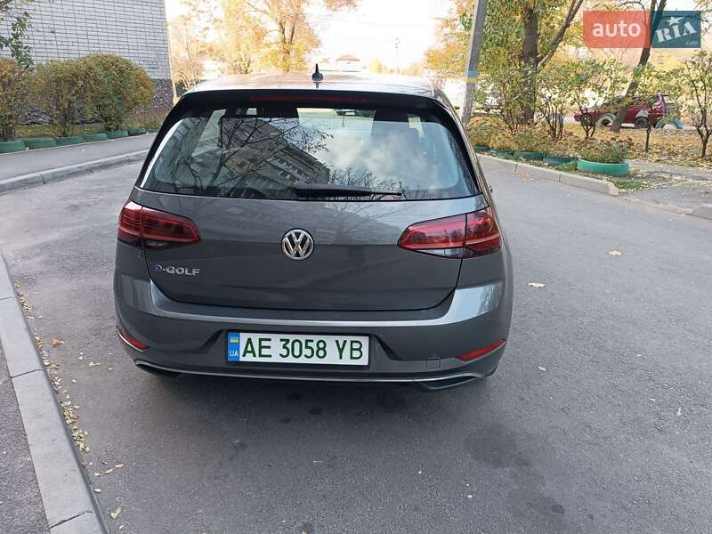 Хетчбек Volkswagen e-Golf 2020 в Дніпрі фото 13 Хетчбек Volkswagen e-Golf 2020 в Дніпрі